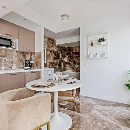 Paisible Avec Jacuzzi Apartmán Pontault-Combault