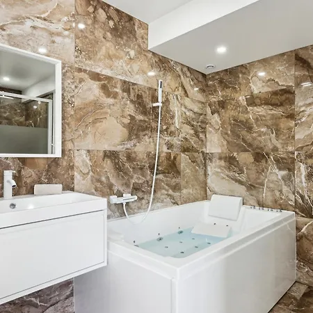 Paisible Avec Jacuzzi Apartment Pontault-Combault
