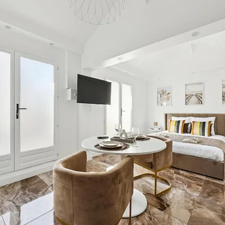 Paisible Avec Jacuzzi Pontault-Combault